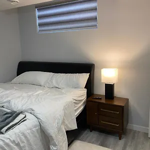 Apartment A Very Nice Basement Ensuite., Calgary